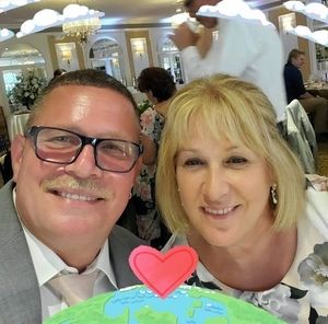 Meet your Posher, Sharon